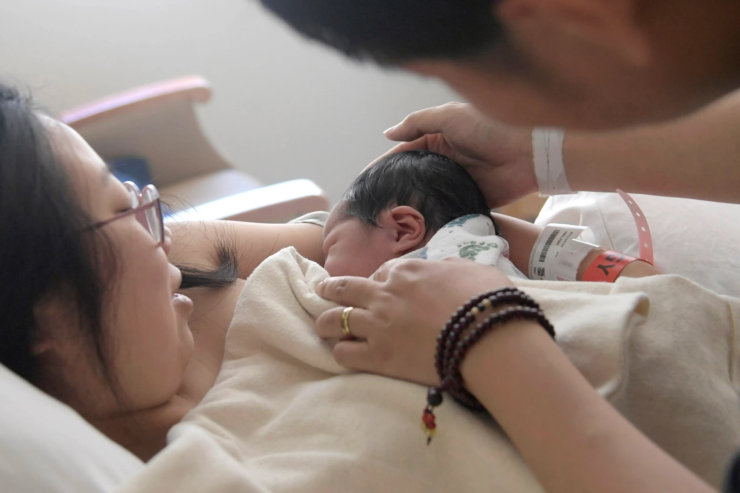 California Hospitals Urge Moms To Favor Breast Milk Over Formula