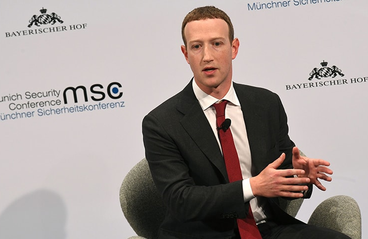 Treat Us Like Something Between A Telco And A Newspaper, Says Facebook's Zuckerberg