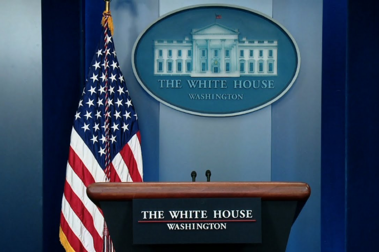 Trump White House Goes 300+ Days Without A Press Briefing – Why That's Unprecedented